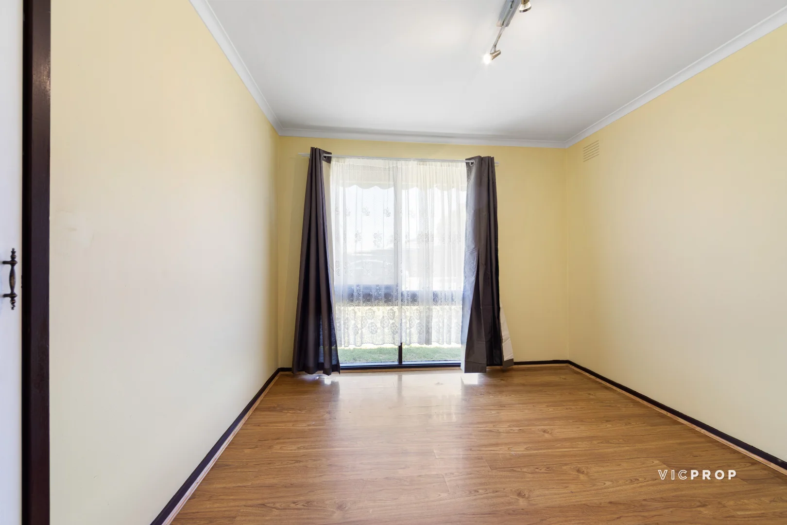 Additional image 4 of 3 Bernard Drive, Melton South VIC 3338