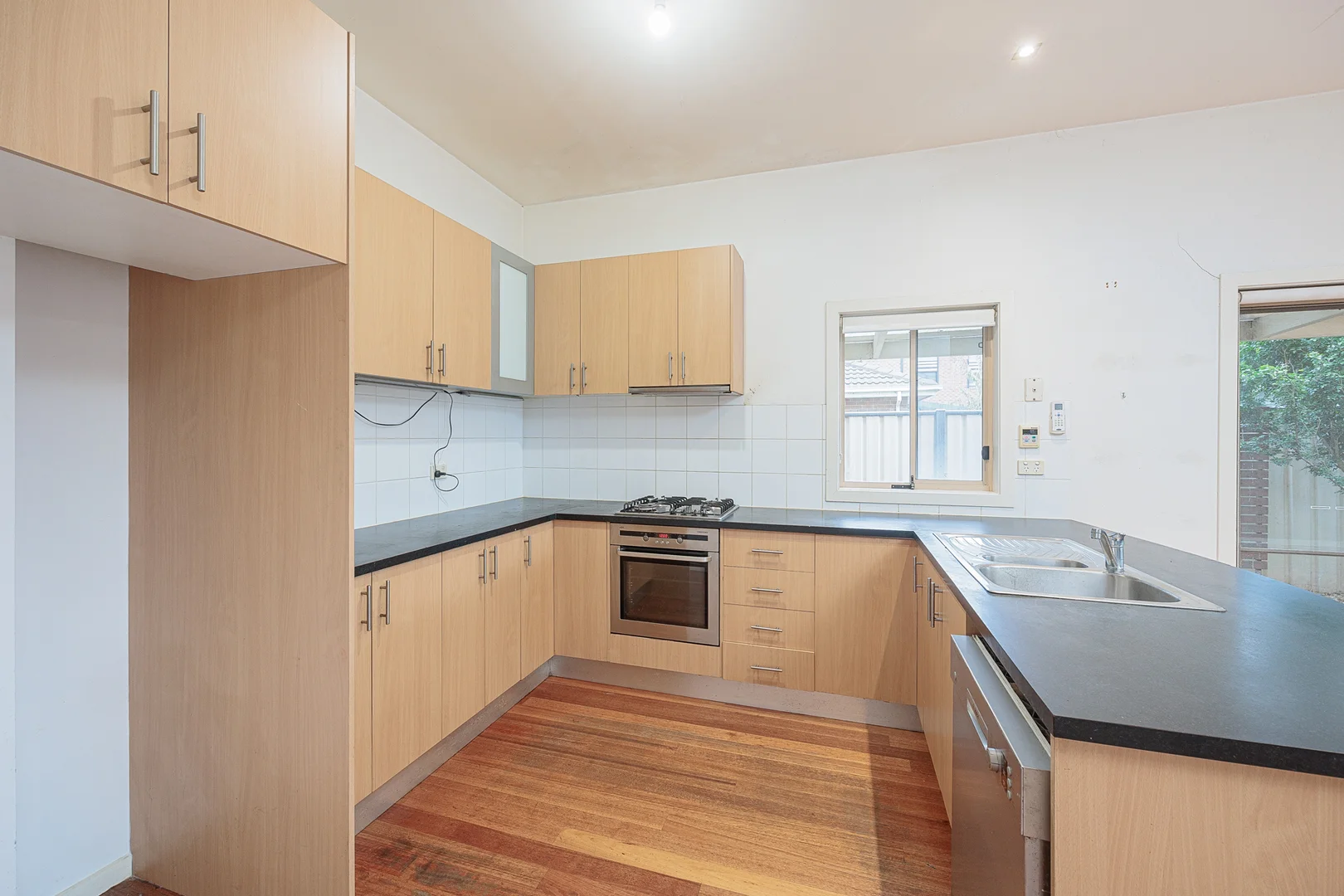 Additional image 2 of 2/50 Burns Street, Maidstone VIC 3012