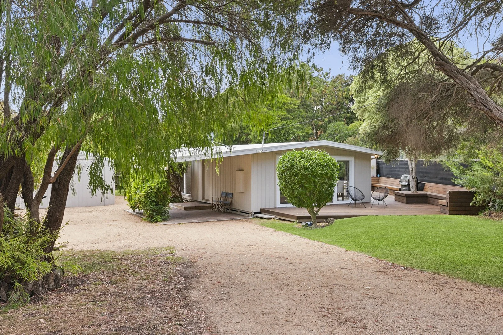 24 Tahiti Ct, Rye VIC 3941