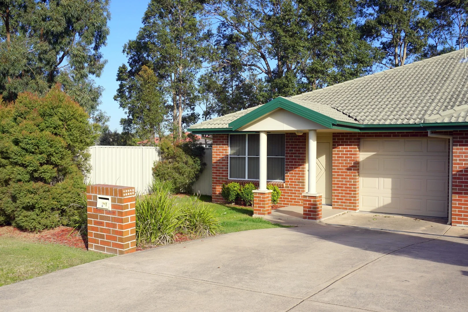 1/8 Wilkinson Boulevard, Singleton NSW 2330