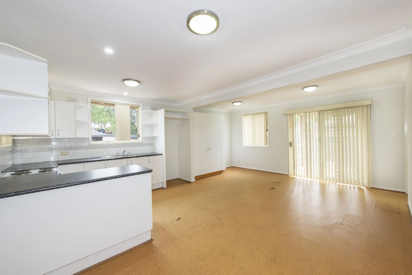 Additional image 5 of 4 Arnold Avenue, St Marys NSW 2760