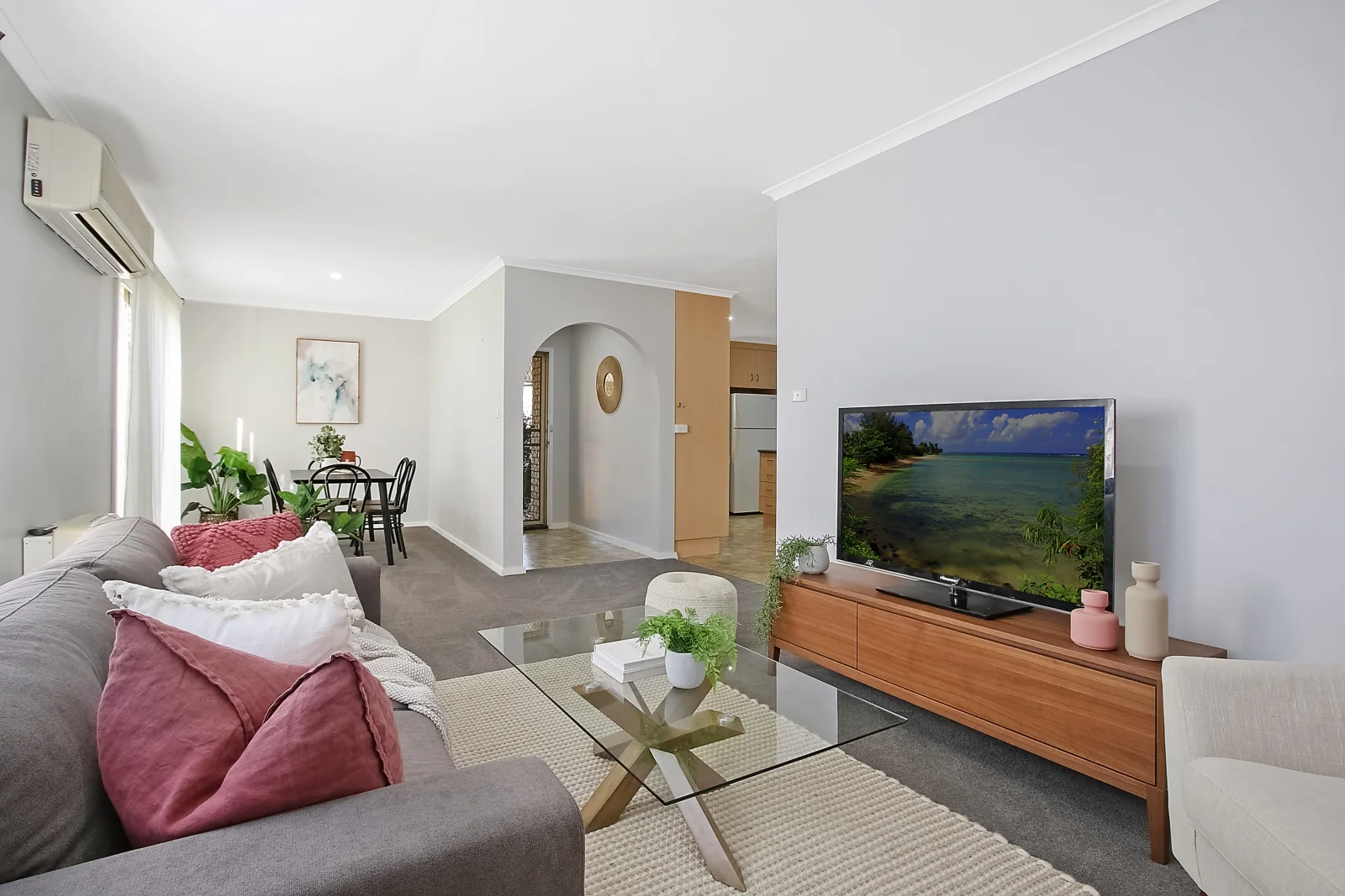 555 Prune Street, Lavington NSW 2641