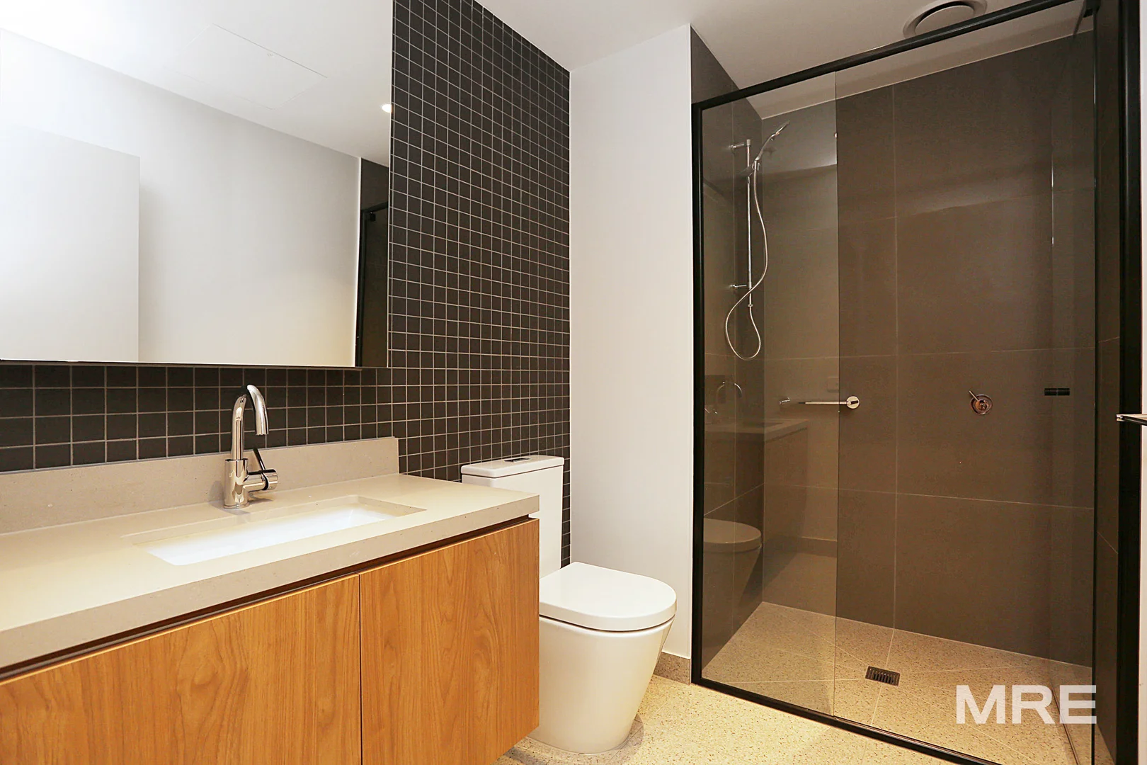 Additional image 7 of 302/138 Ferrars Street, South Melbourne VIC 3205