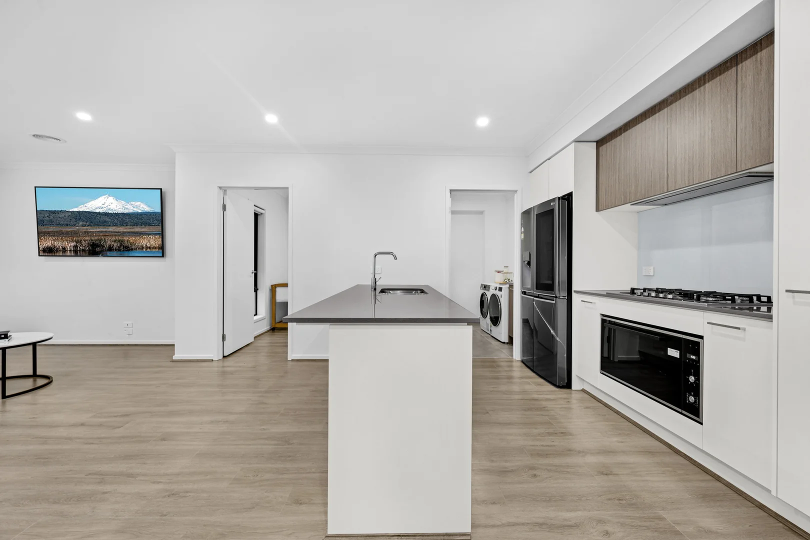 Additional image 4 of 28 Roseburn Avenue, Mickleham VIC 3064