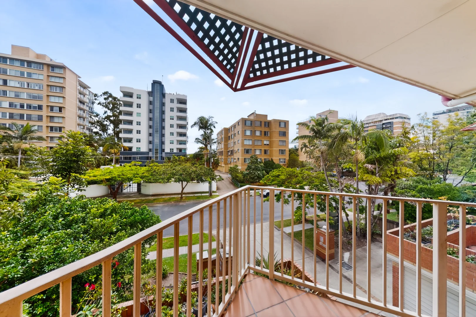 Additional image 15 of 4/101-105 Macquarie Street, St Lucia QLD 4067