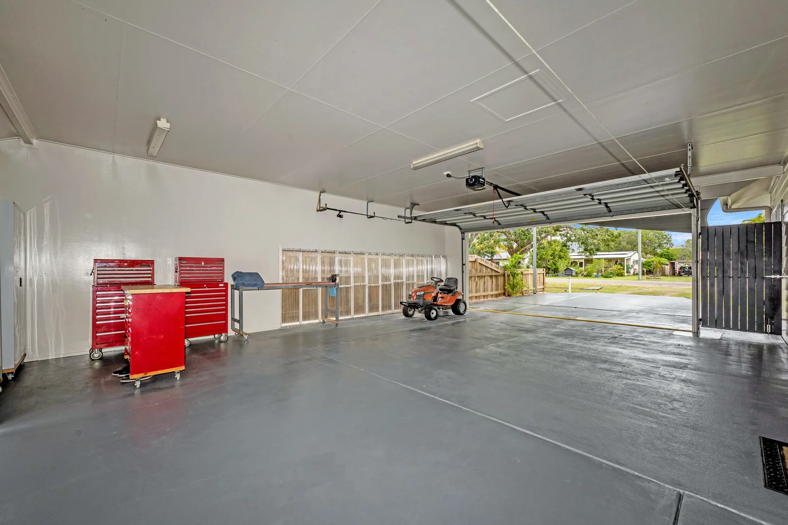 Additional image 15 of 207 Balgal Beach Road, Balgal Beach QLD 4816