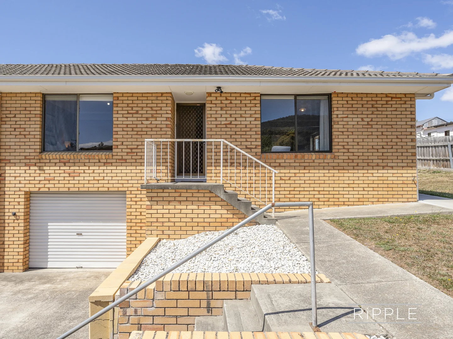 Additional image 2 of 2/8 Paringa Road, Glenorchy TAS 7010