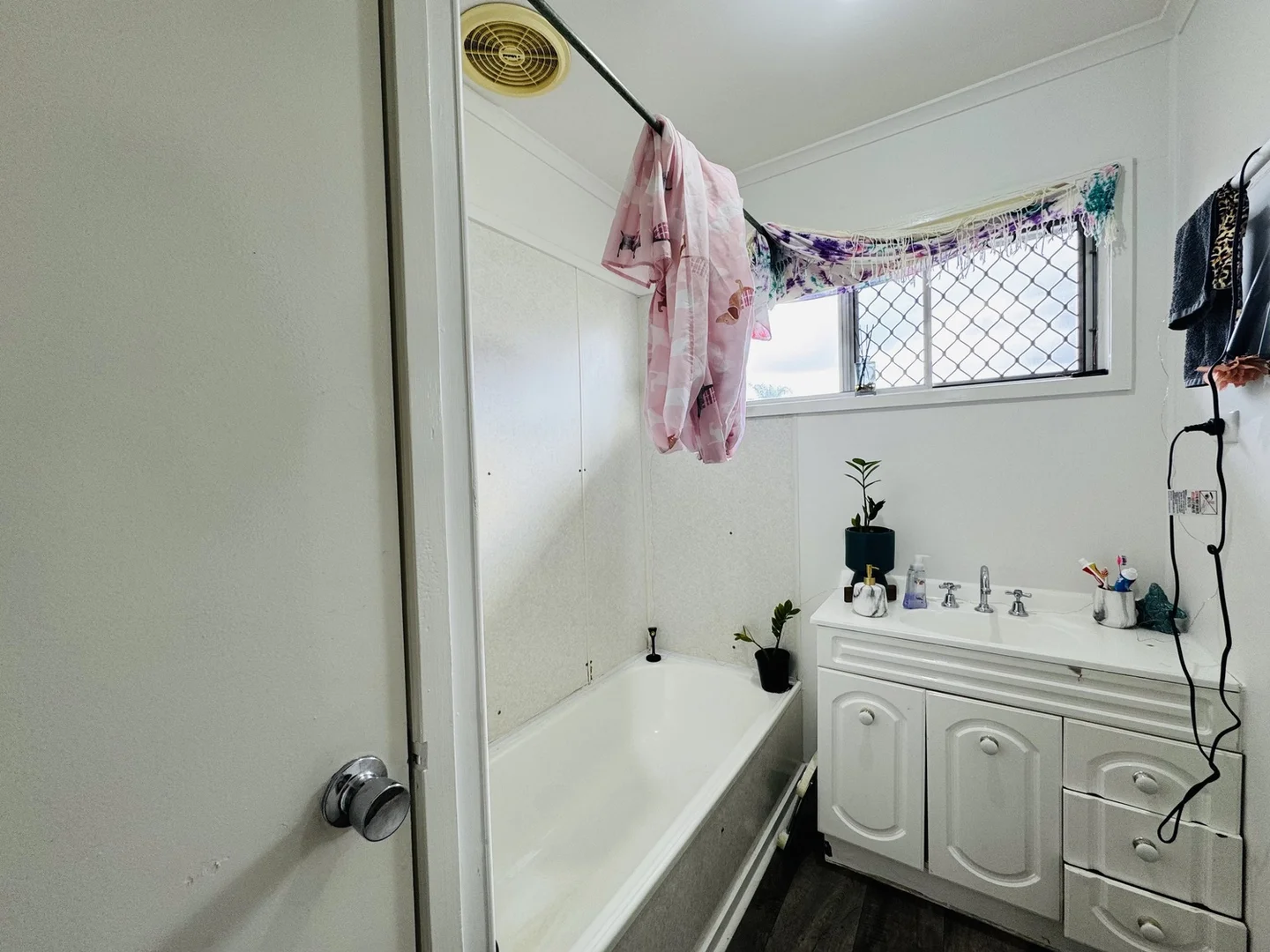 Additional image 4 of 13 CASEY Court, Moranbah QLD 4744