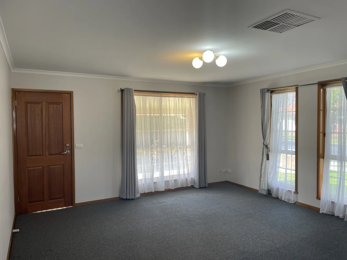 Additional image 3 of 2/476 Regina Avenue, North Albury NSW 2640