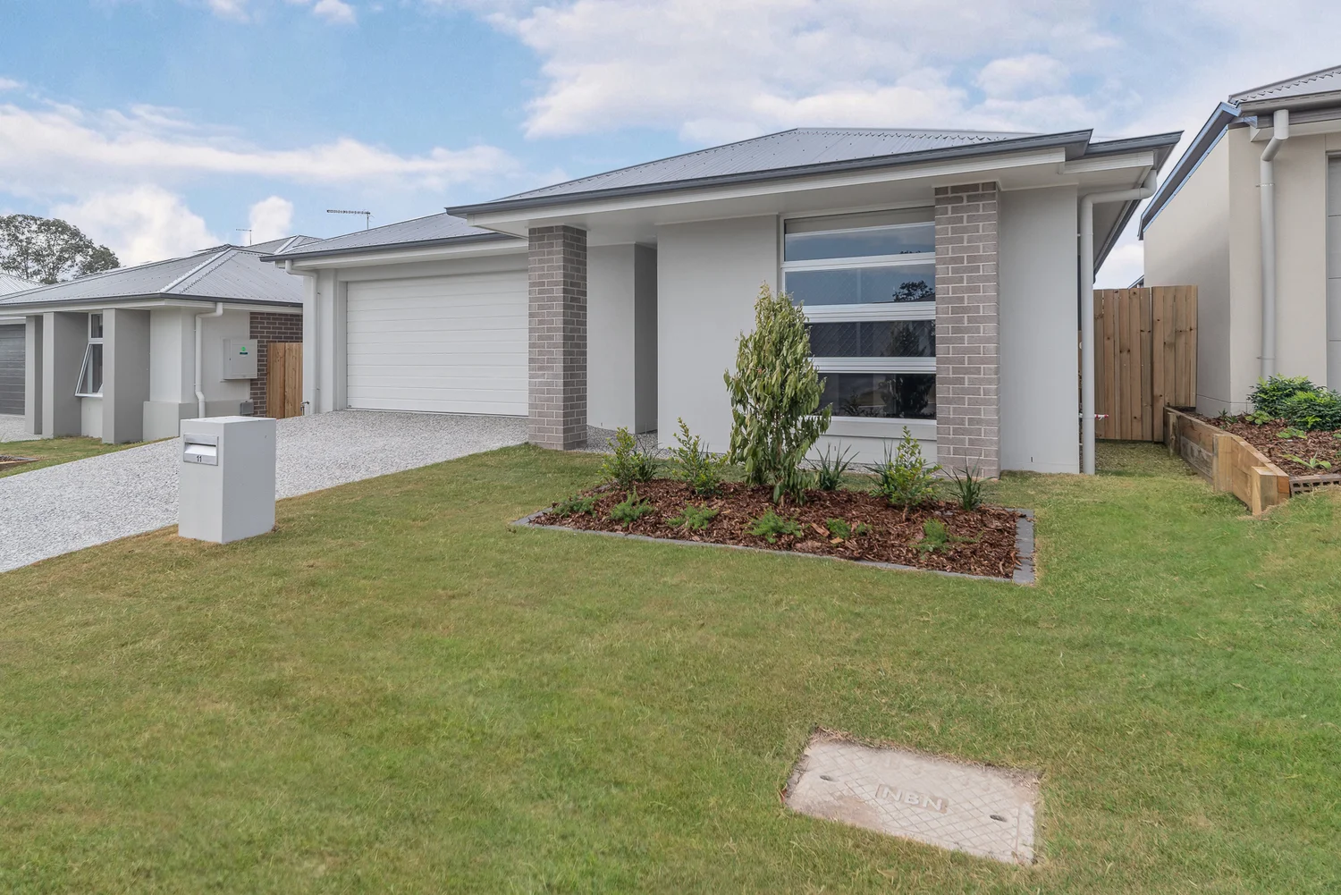 Additional image 11 of 11 Treeline Avenue, Arundel QLD 4214