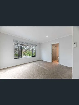 Additional image 7 of 1/51 Erskine Road, Macleod VIC 3085