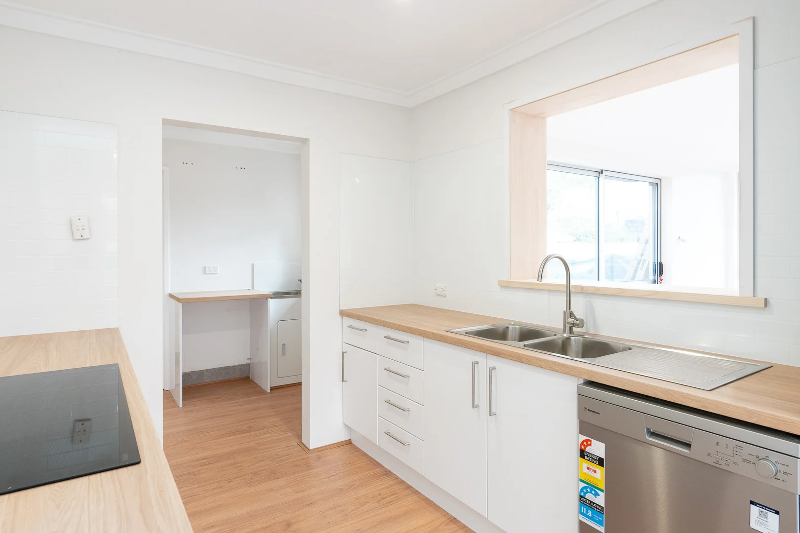 20 Dorchester Road, Forrestfield WA 6058