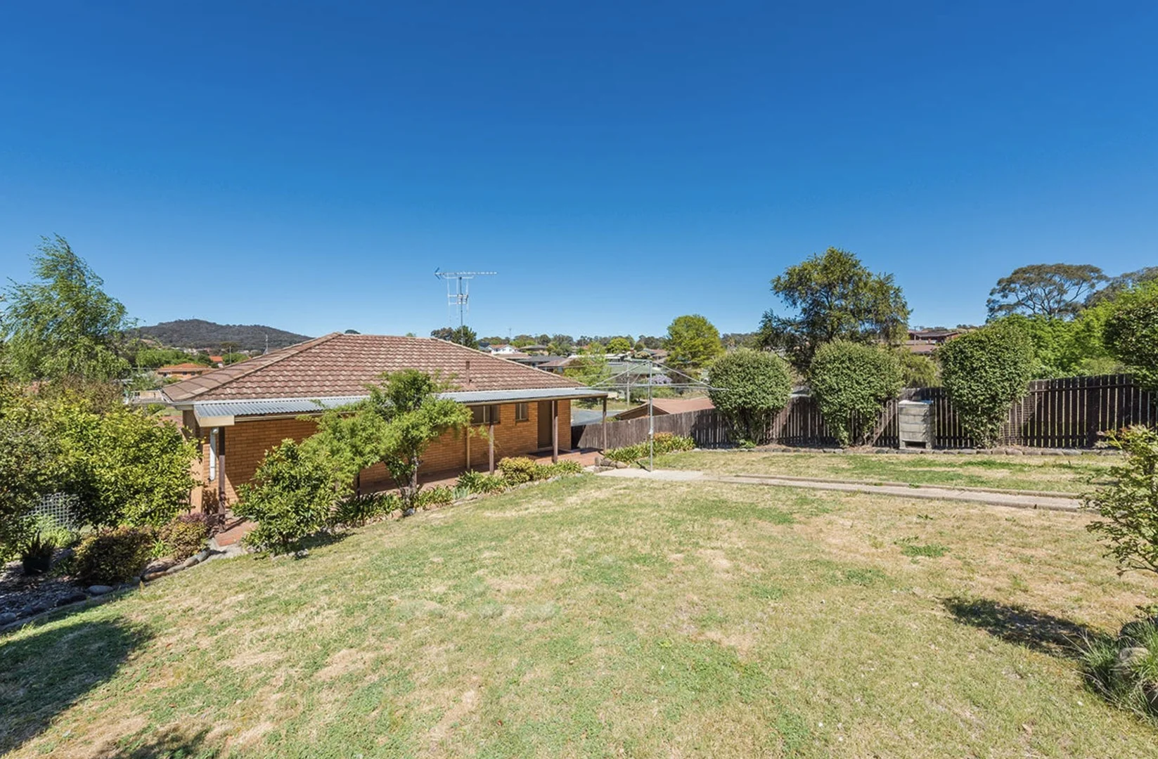 Additional image 10 of 25 Early Street, Crestwood NSW 2620