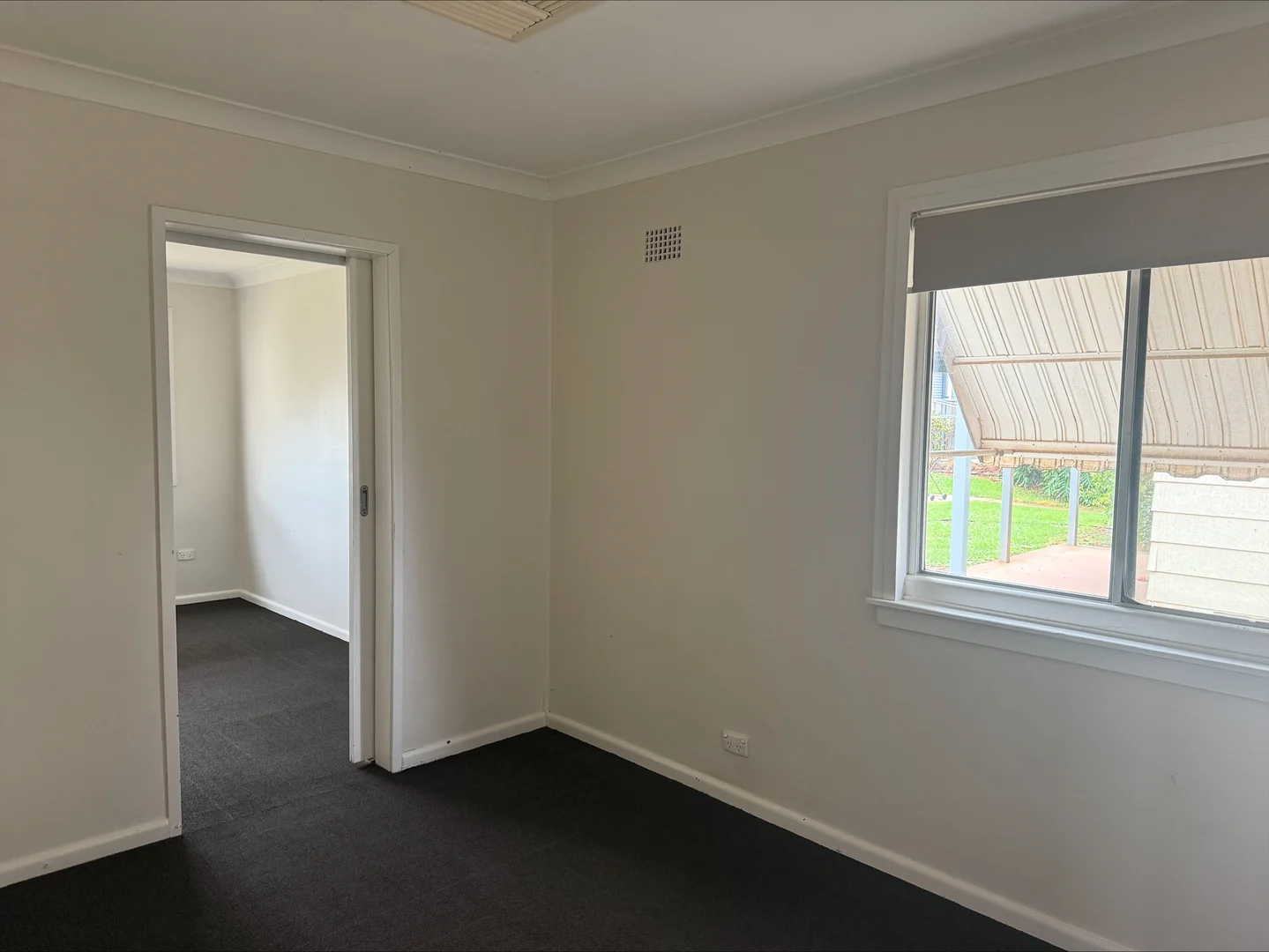 11 Kookaburra, Parkes NSW 2870 photo 5