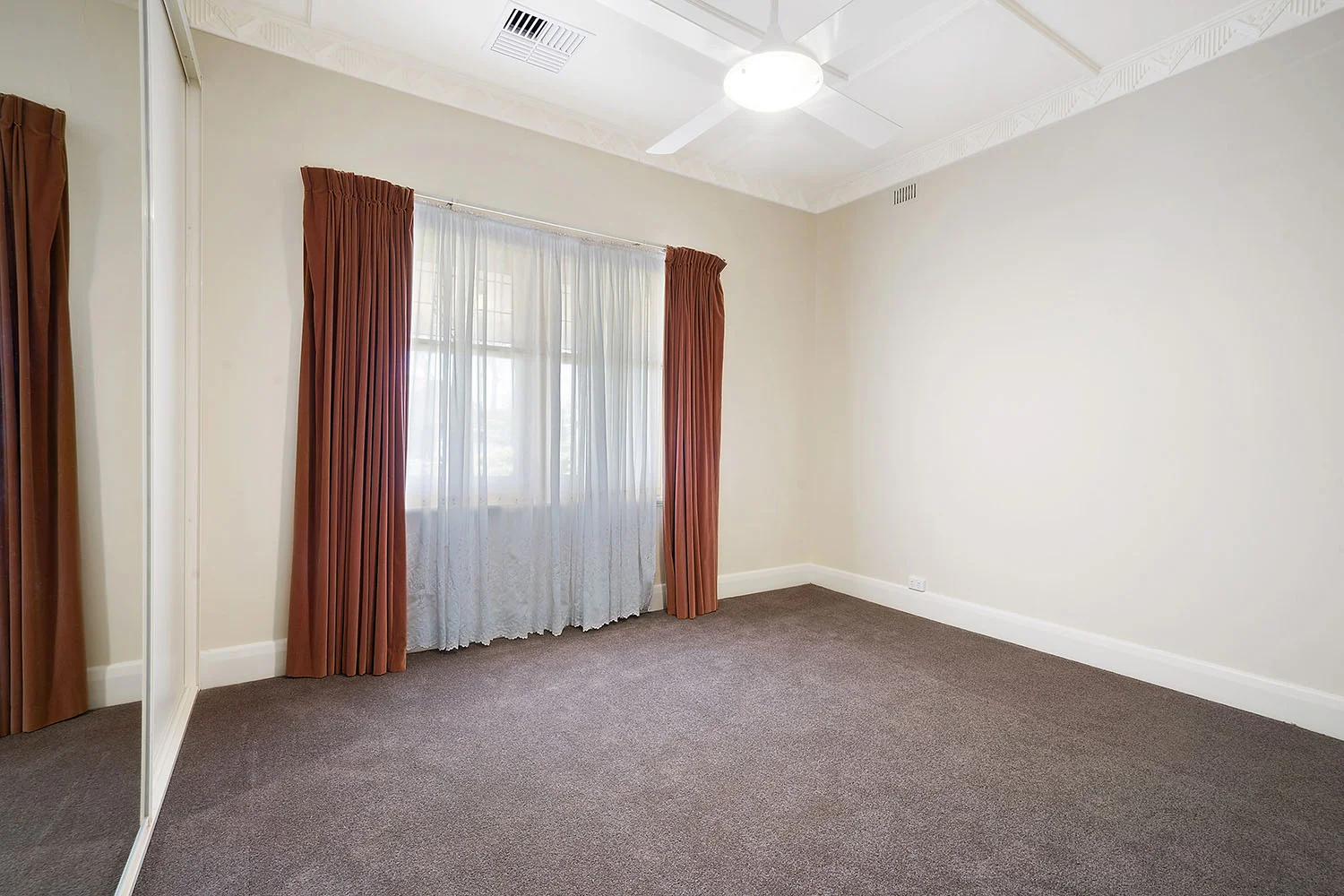 Additional image 4 of 1 Kyeema Avenue, Cumberland Park SA 5041