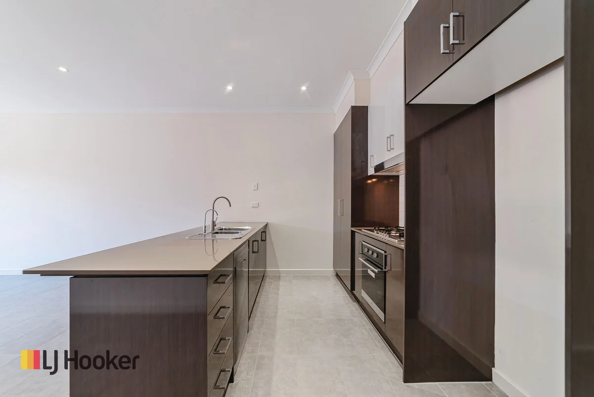 Additional image 3 of 63 Clarendon Avenue, Craigieburn VIC 3064
