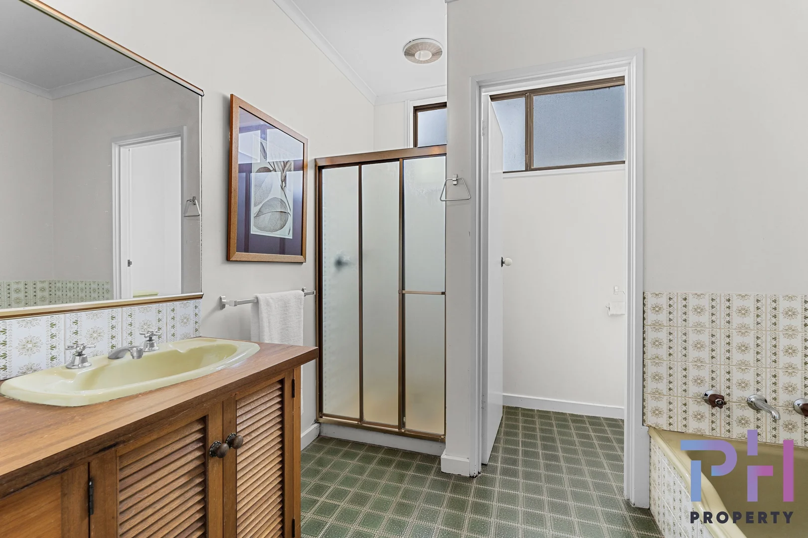 Additional image 6 of 2 Dante Grove, Strathdale VIC 3550
