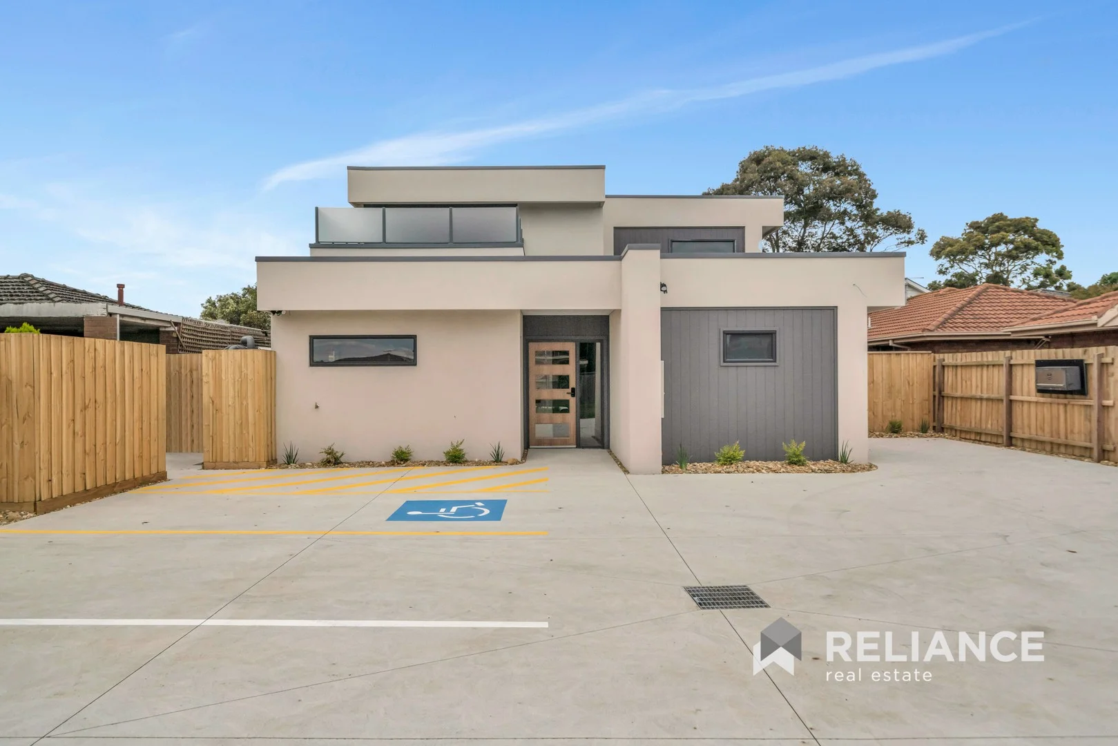 2/8 Bedford Court, Hoppers Crossing VIC 3029