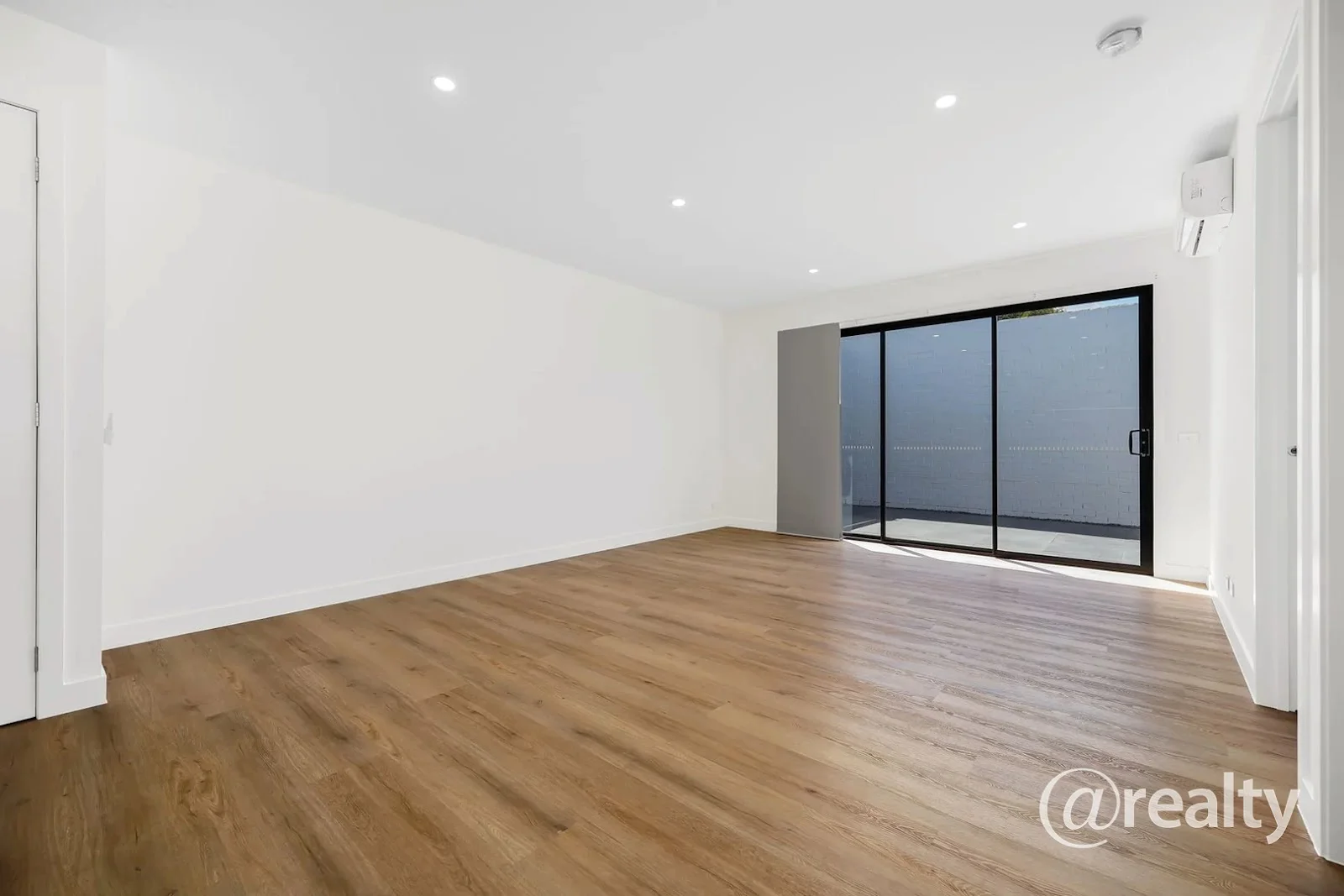Additional image 5 of 3/227 Power Road, Endeavour Hills VIC 3802