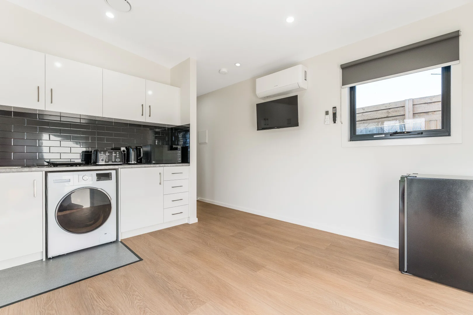 Additional image 2 of 5/3 Basford Court, Marshall VIC 3216