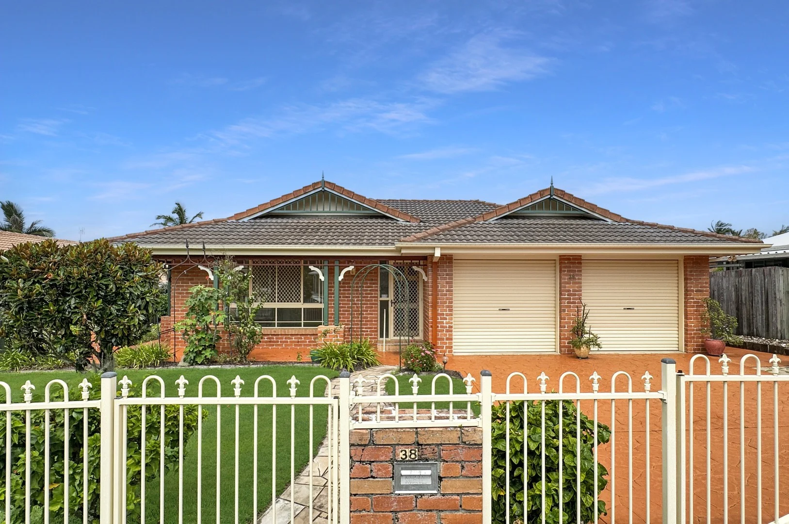 38 Molakai Drive, Mountain Creek QLD 4557