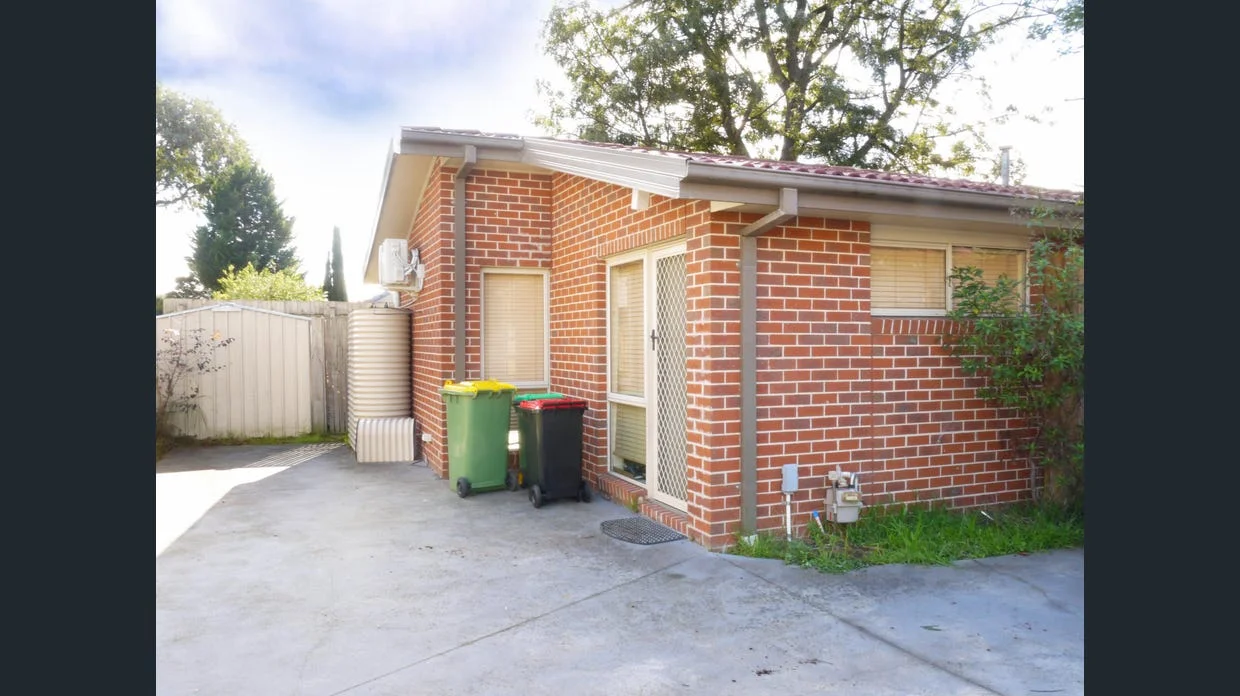 2/50 Tobruk Avenue, Heidelberg West VIC 3081
