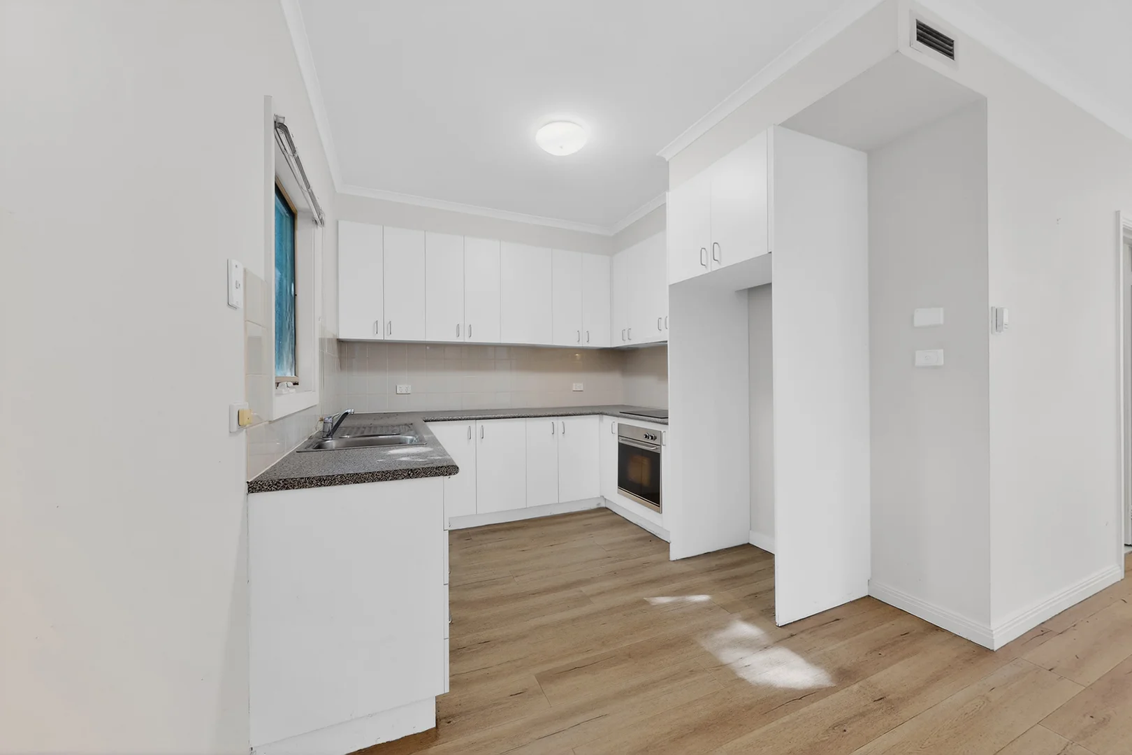 Additional image 3 of 3/39 Wattle Road, Hawthorn VIC 3122