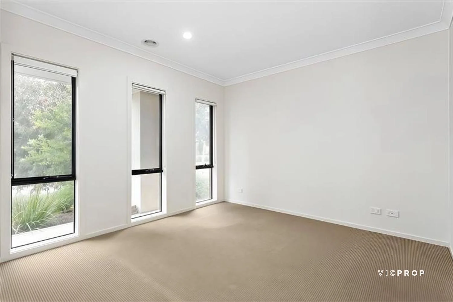 Additional image 2 of 11 Saltmarsh Crescent, Point Cook VIC 3030