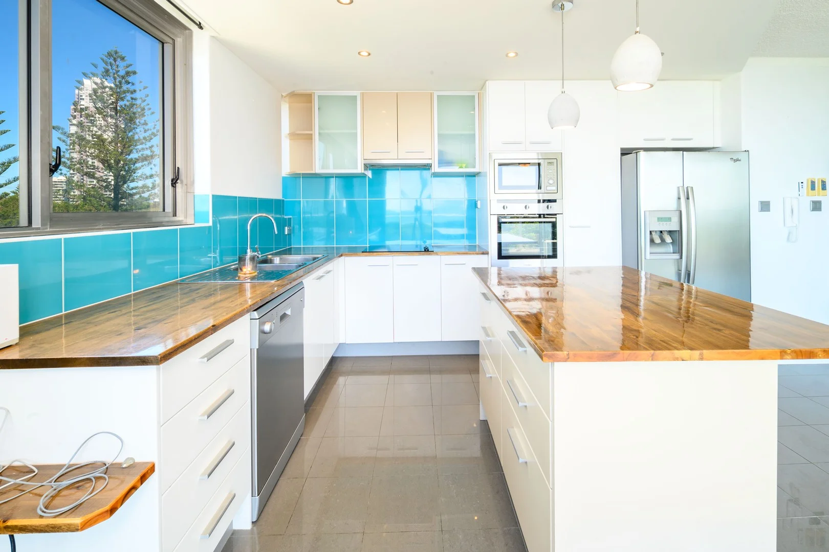 10/3508 Main Beach Parade, Main Beach QLD 4217