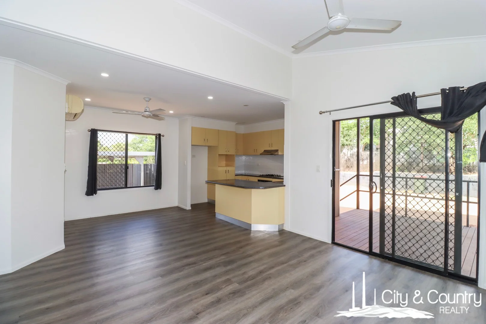 72 Buckley Avenue, Mount Isa QLD 4825