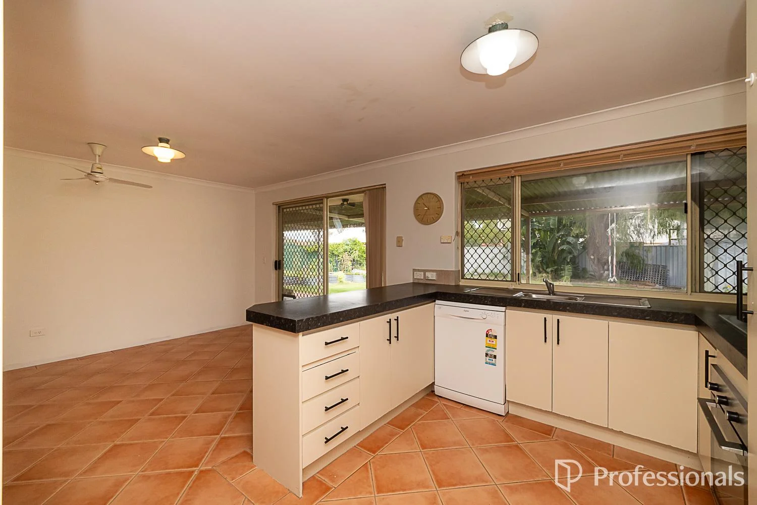 Additional image 11 of 19 Bodella Gardens, Atwell WA 6164