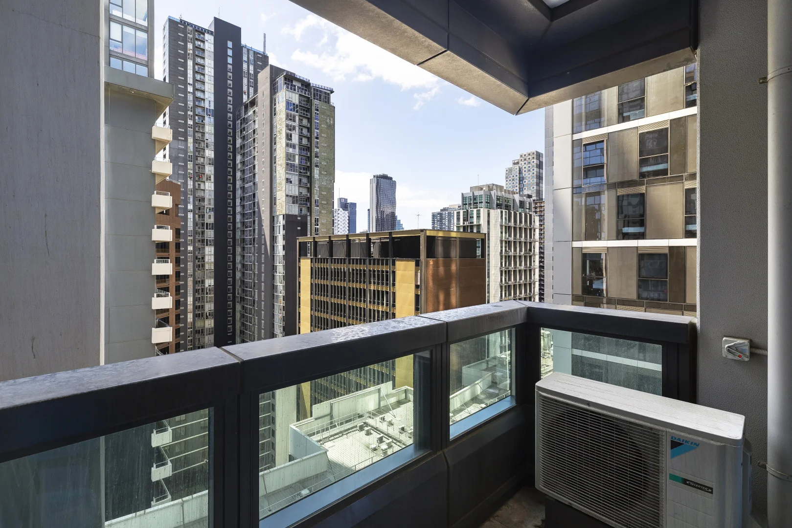 Additional image 2 of 1807/500 Elizabeth Street, Melbourne VIC 3000