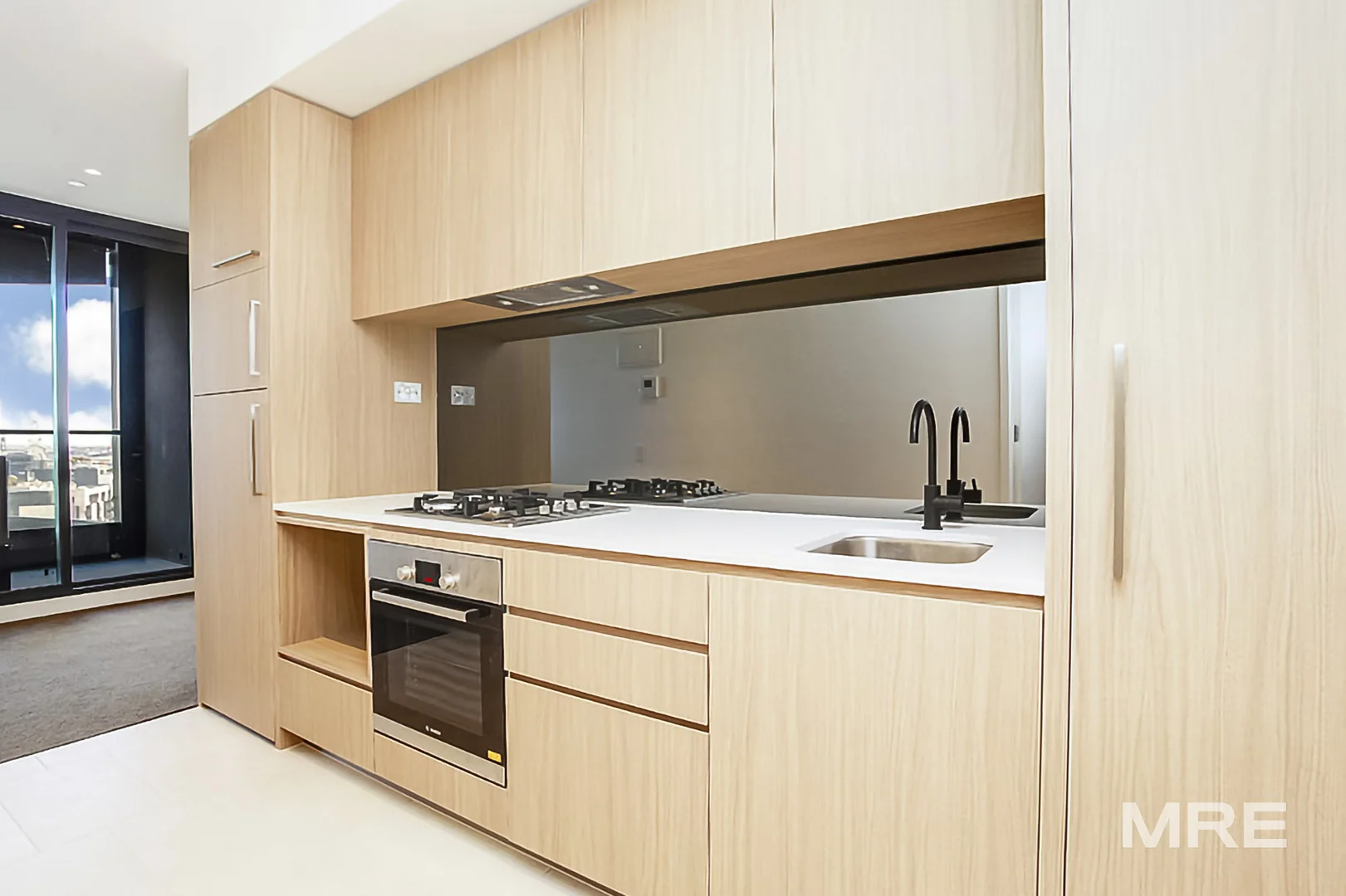 Additional image 2 of 1701/118 A'Beckett Street, Melbourne VIC 3000