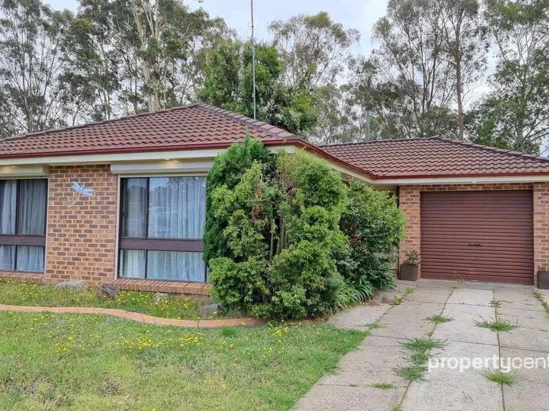 11 Beethoven Place, Cranebrook NSW 2749