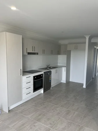 Additional image 4 of 1/20 Mia Street, Flinders View QLD 4305