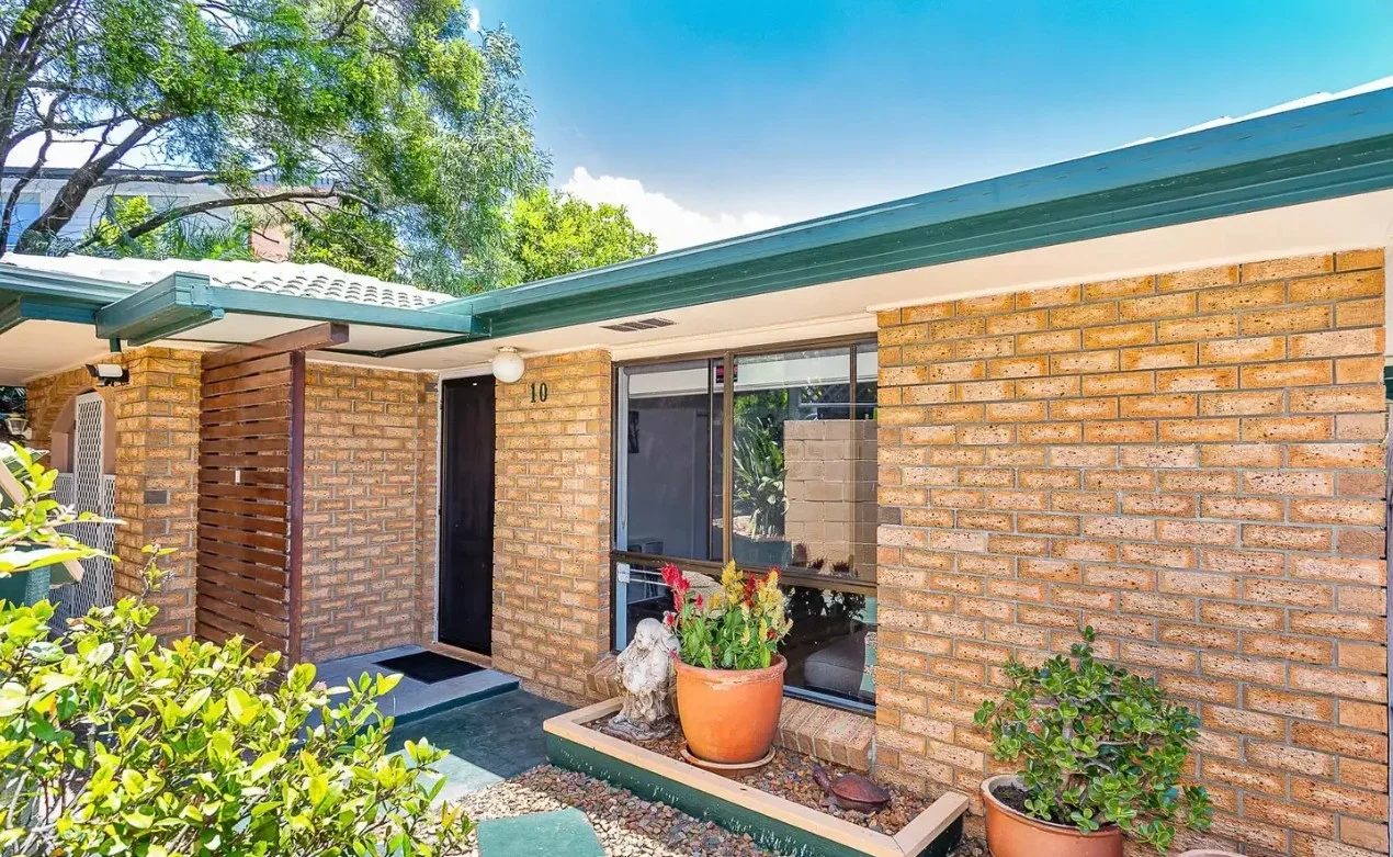 Additional image 2 of 10 Dewar Court, Highland Park QLD 4211