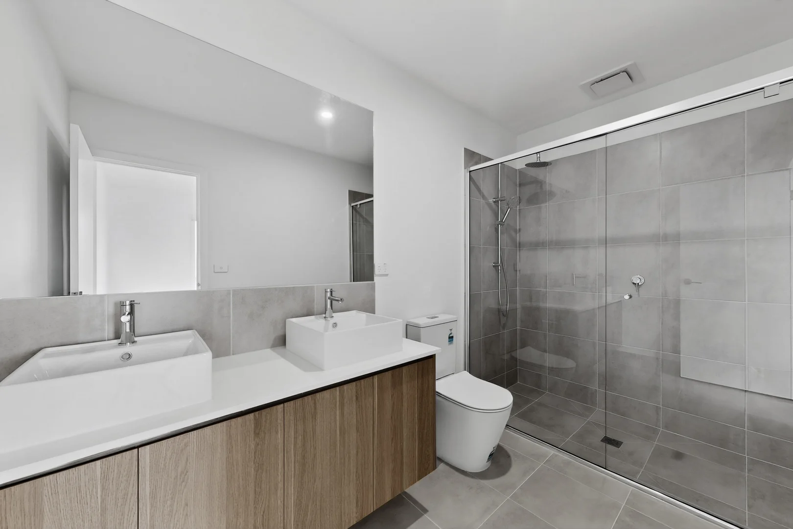 15 Cordata Road, Point Cook VIC 3030 photo 4