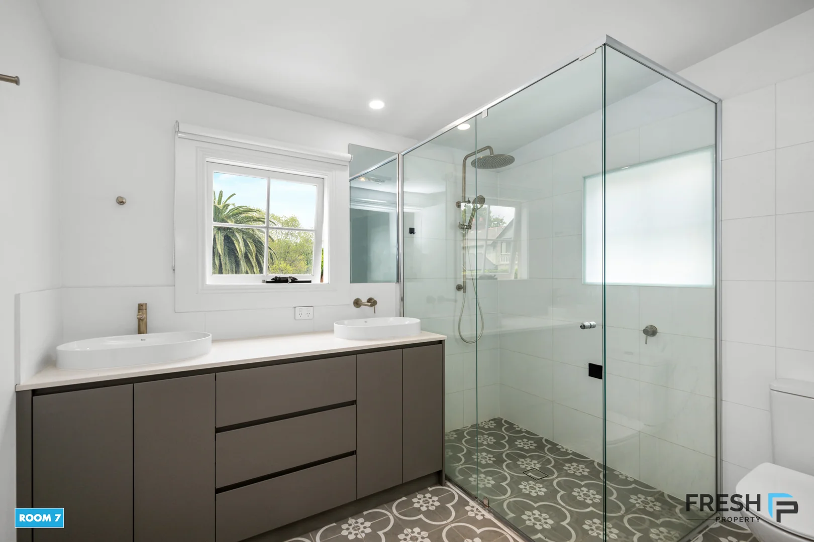 Additional image 18 of 258 Latrobe Terrace, Newtown VIC 3220
