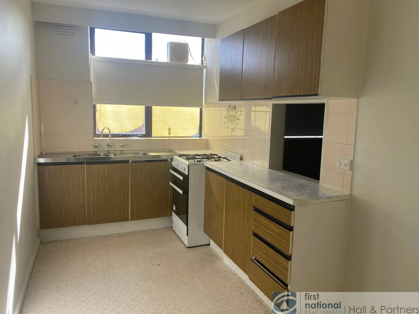 Additional image 4 of 9/5-7 Potter Street, Dandenong VIC 3175