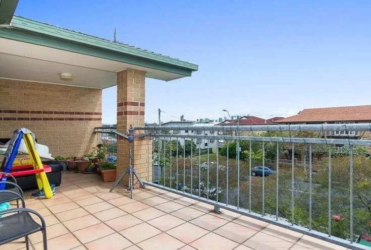 5/327 Cornwall Street, Greenslopes QLD 4120