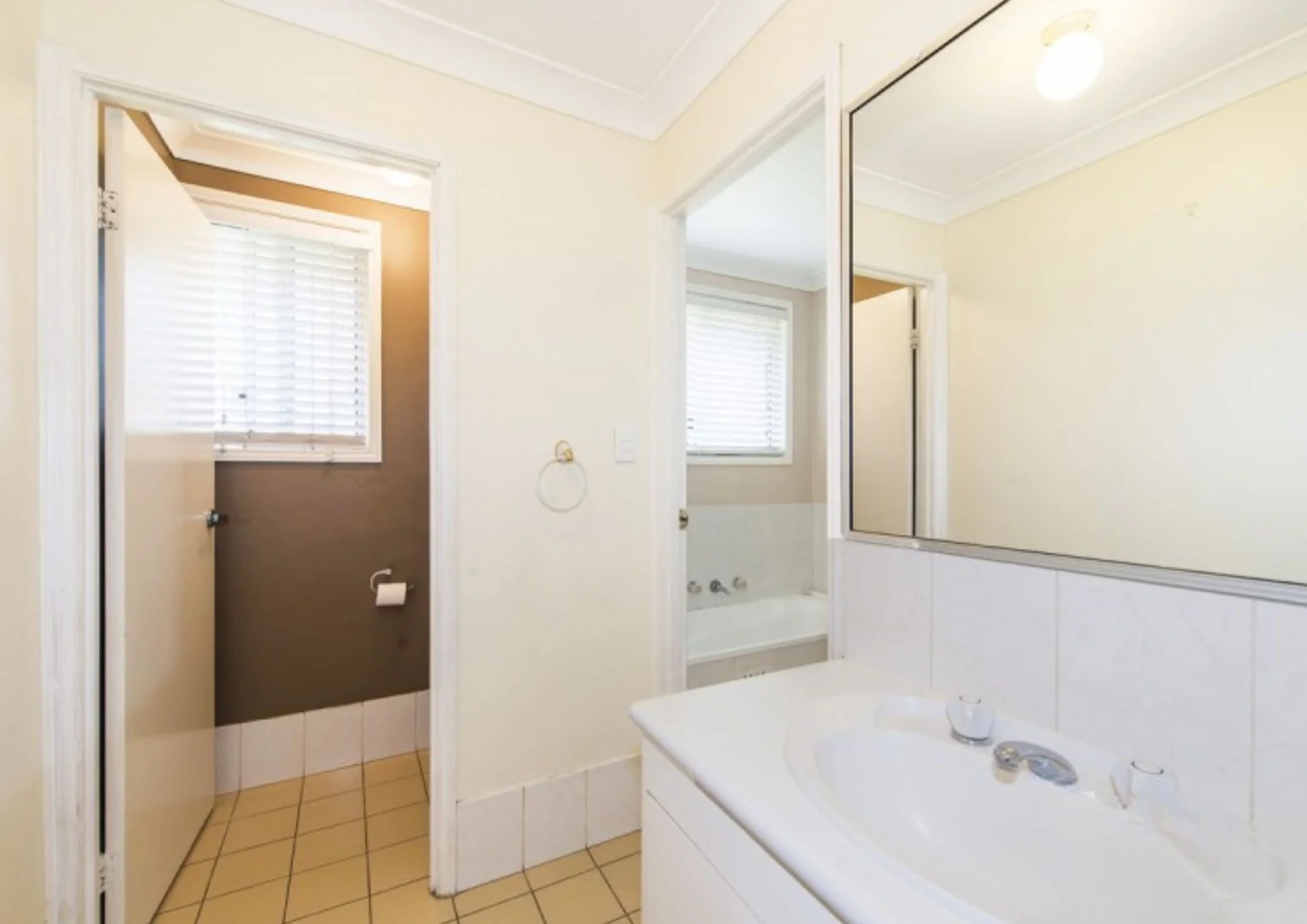 Additional image 6 of 2/40 Goldmark Crescent, Cranebrook NSW 2749