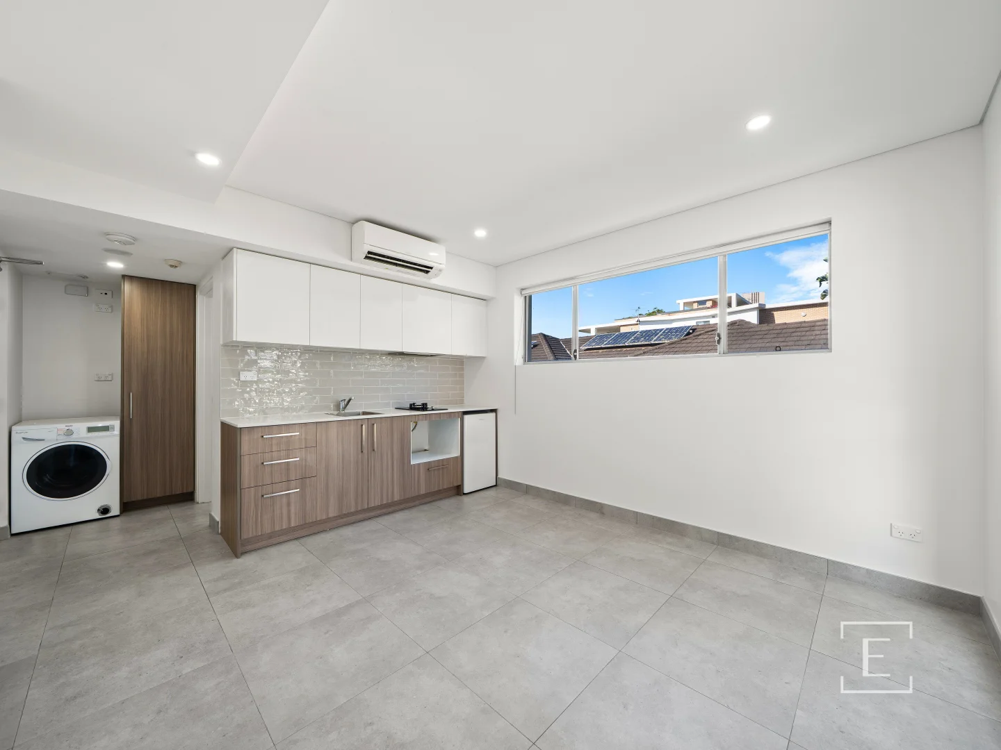 Additional image 3 of 18 Gover Street, Peakhurst NSW 2210