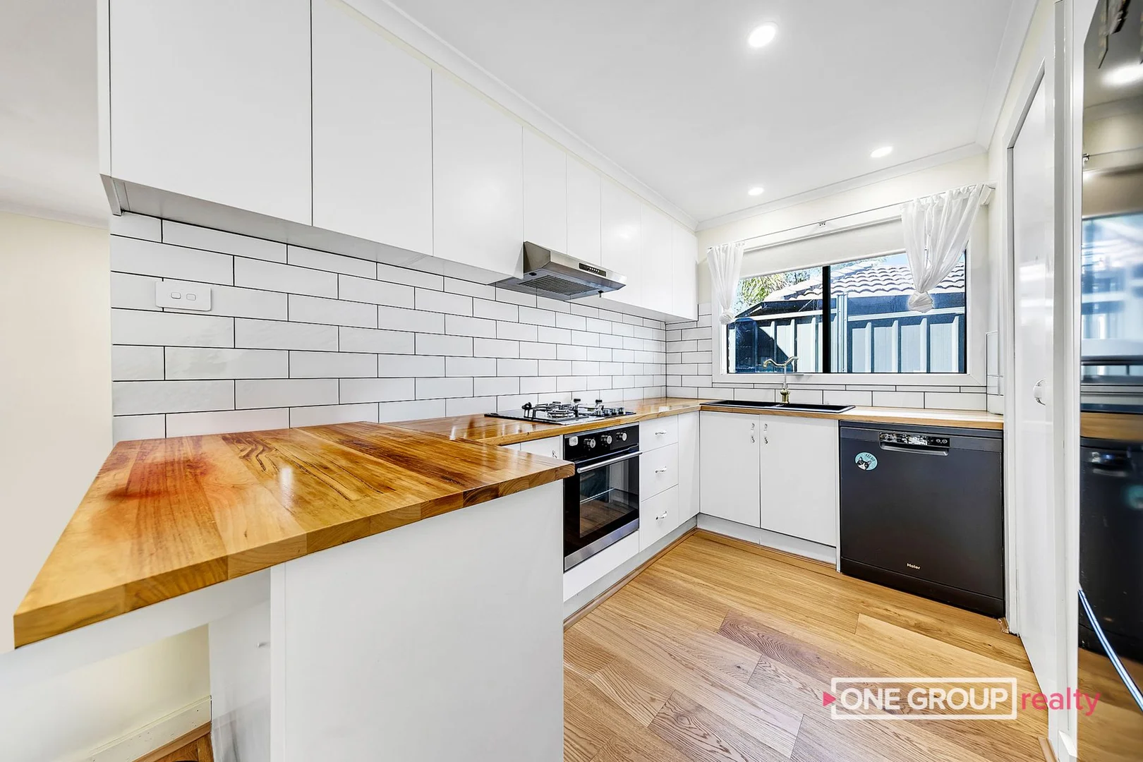Additional image 2 of 14 Solander Court, Roxburgh Park VIC 3064