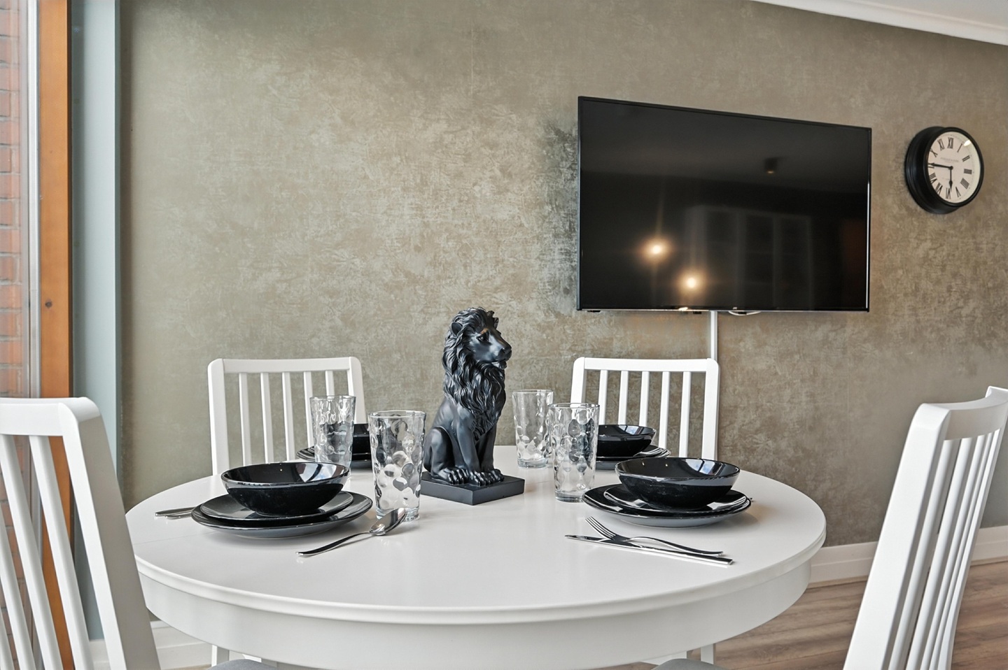 Additional image 11 of 2 Bed Flat, Princes Dock Street, BT1, N1 7GU