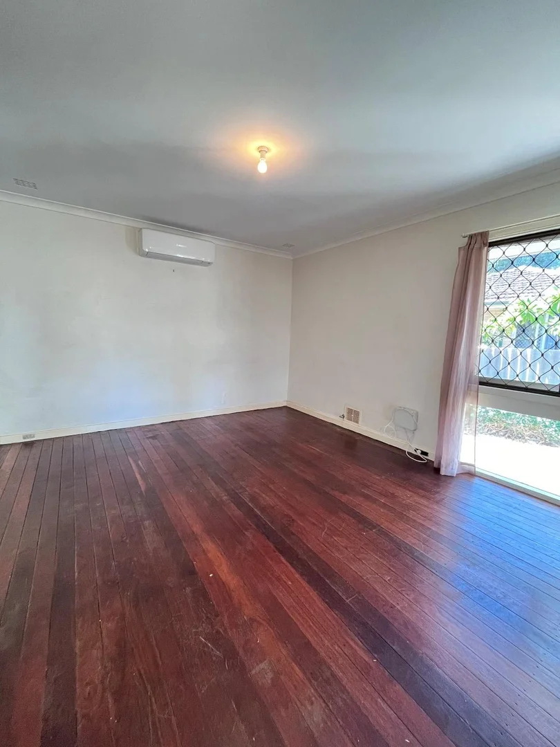 Additional image 2 of 32 Connell Way, Girrawheen WA 6064