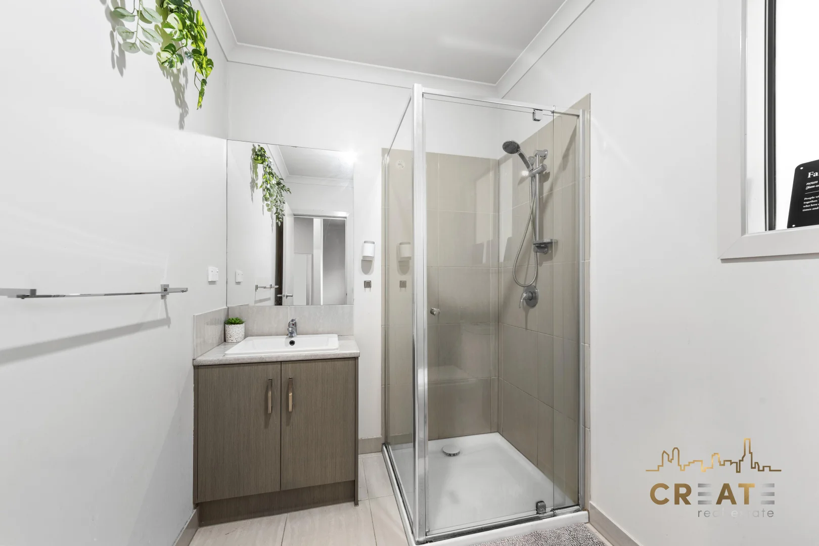 Additional image 7 of 2/72 Errington Road, St Albans VIC 3021