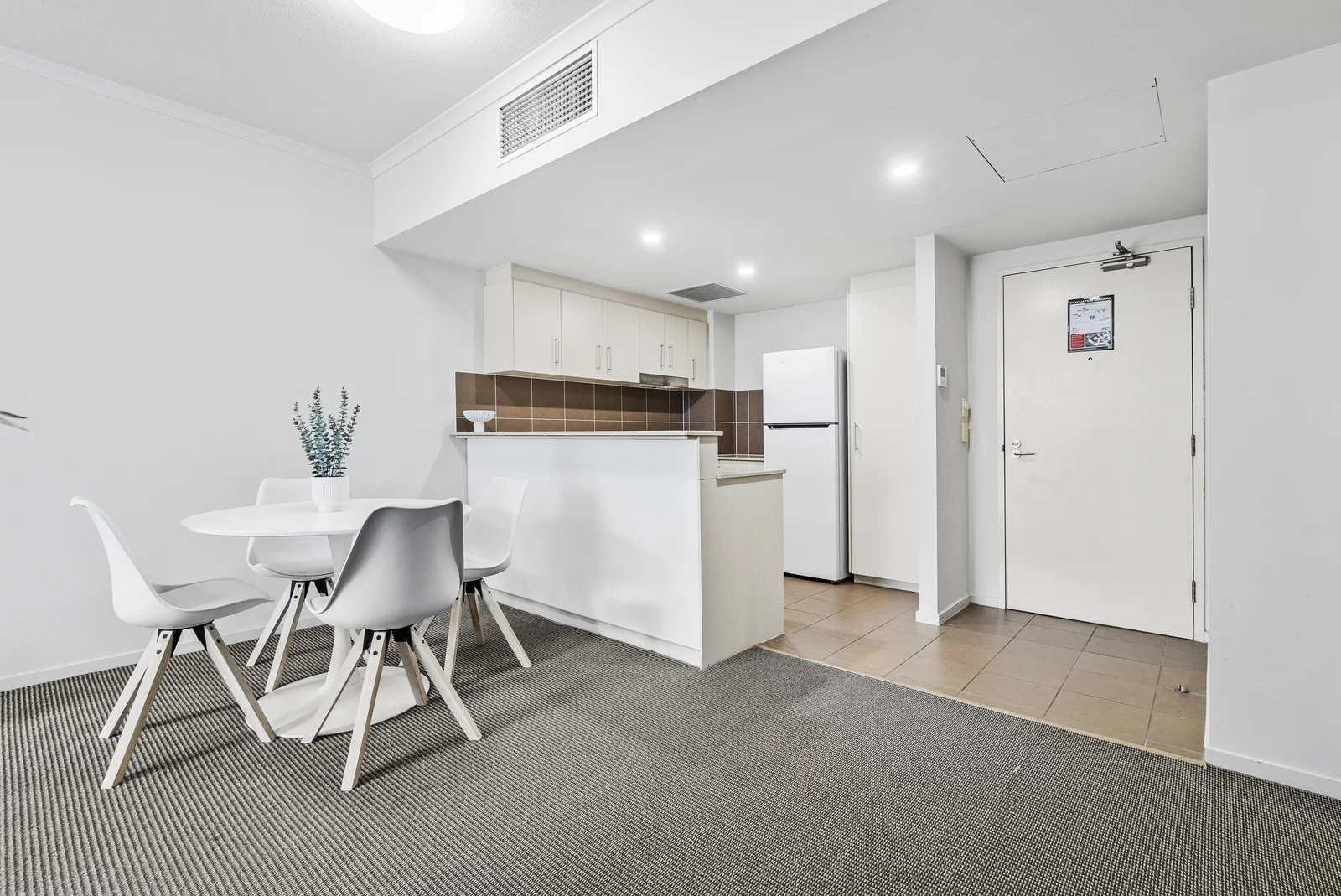 Additional image 3 of 1078/1 Ocean Street, Burleigh Heads QLD 4220