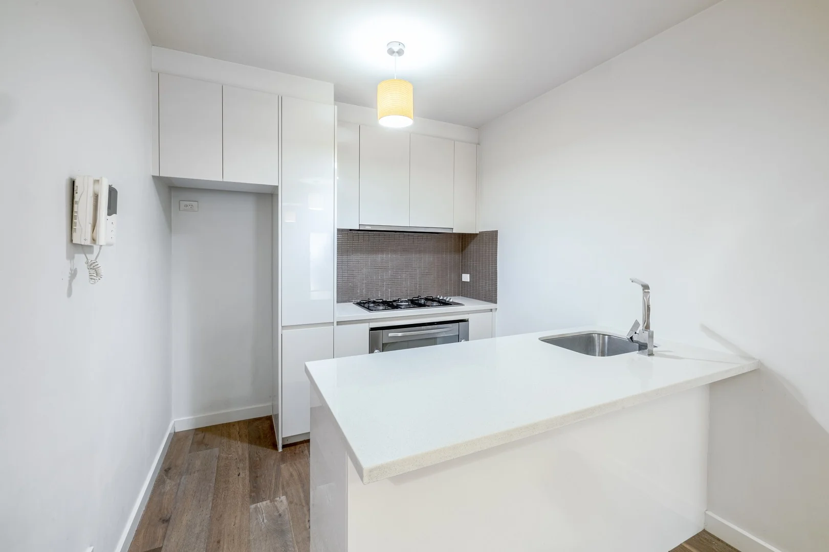 6/314 Neerim Road, Carnegie VIC 3163