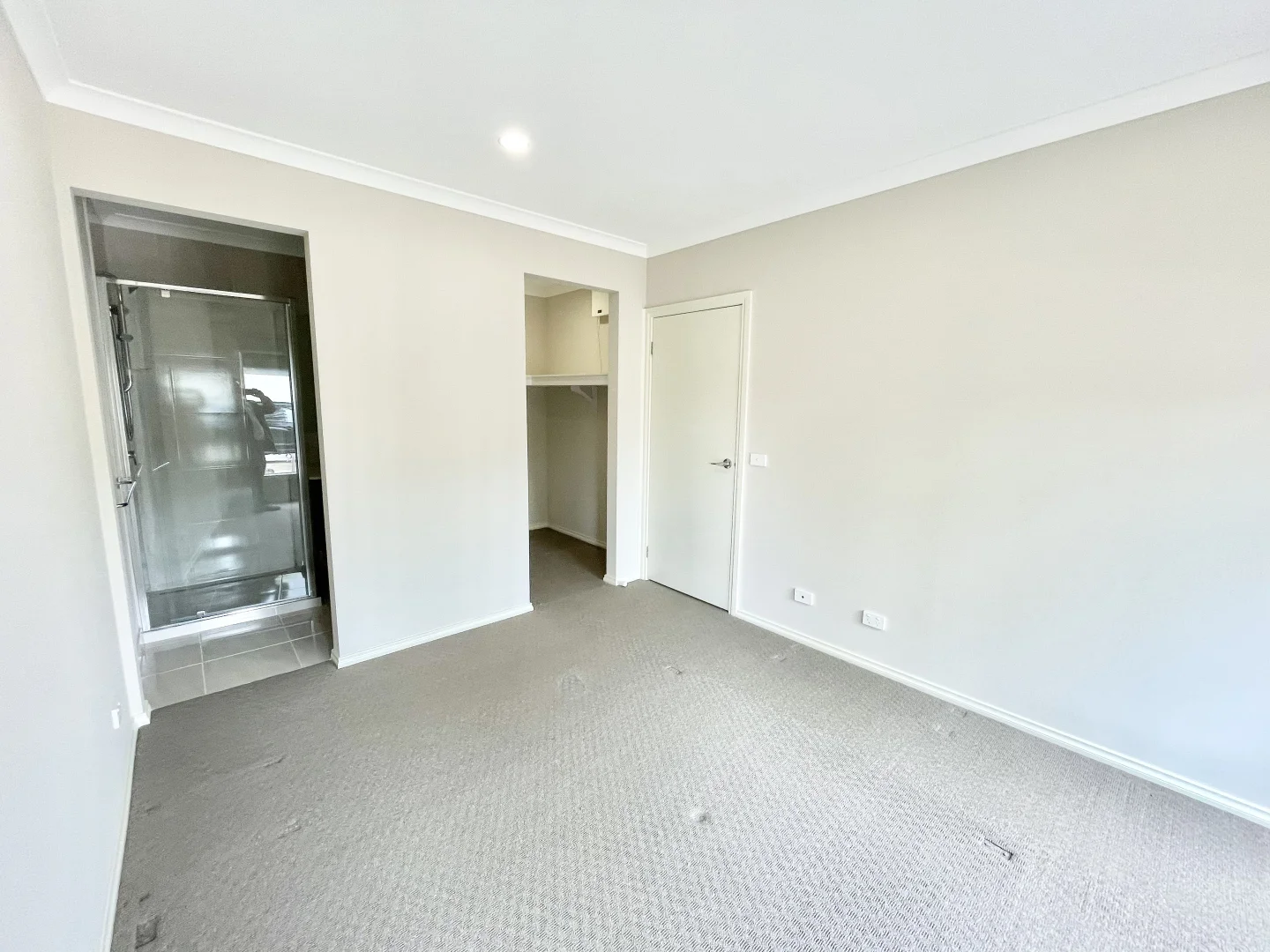 47 Twain Way, Fraser Rise VIC 3336 photo 3