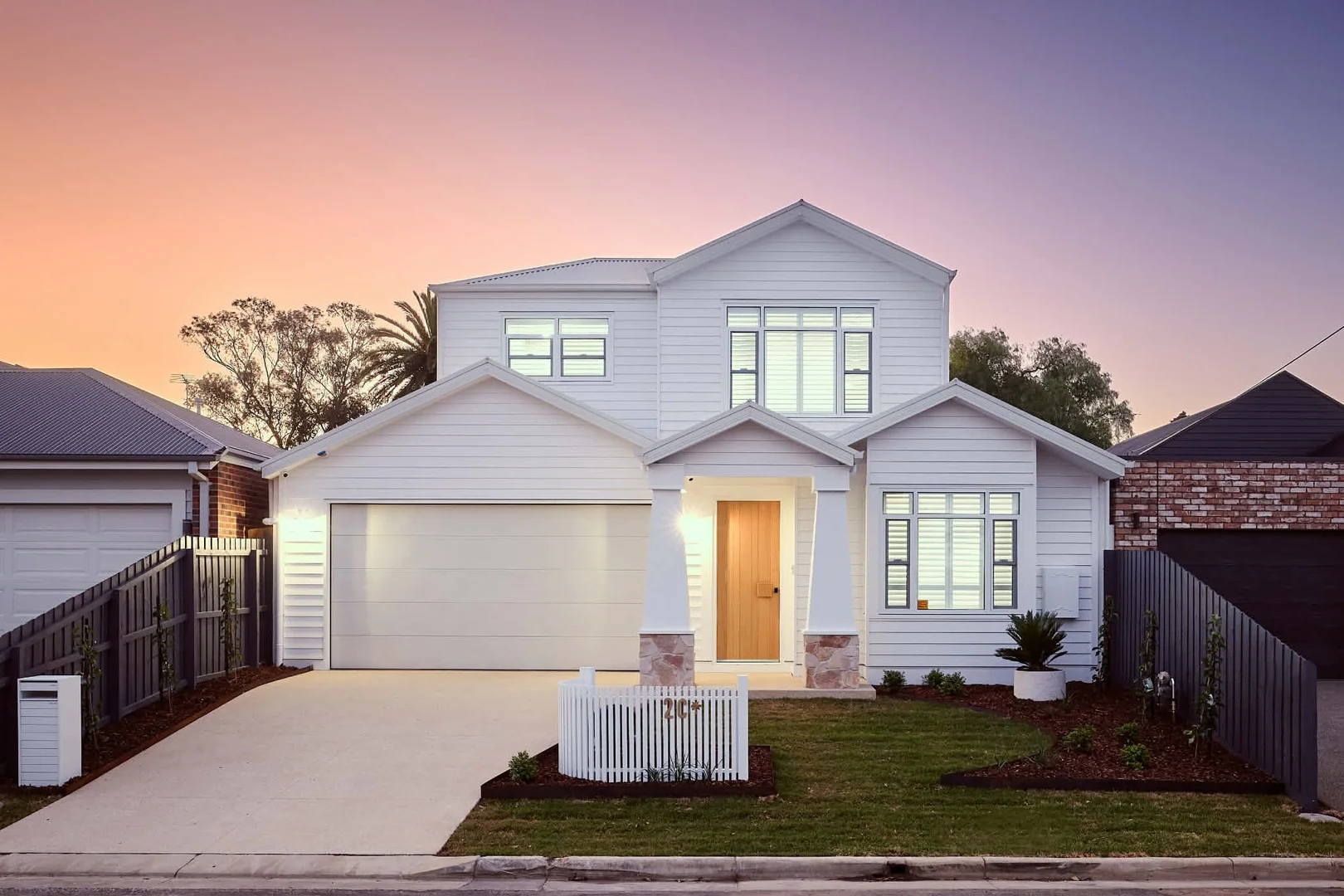 2C Raith Terrace, Newtown VIC 3220